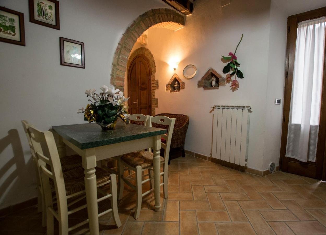 Dimora Tipica Toscana Monticiano Exterior foto